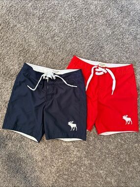 Abercrombie & Fitch Navy and Red Men's Swim Trunks